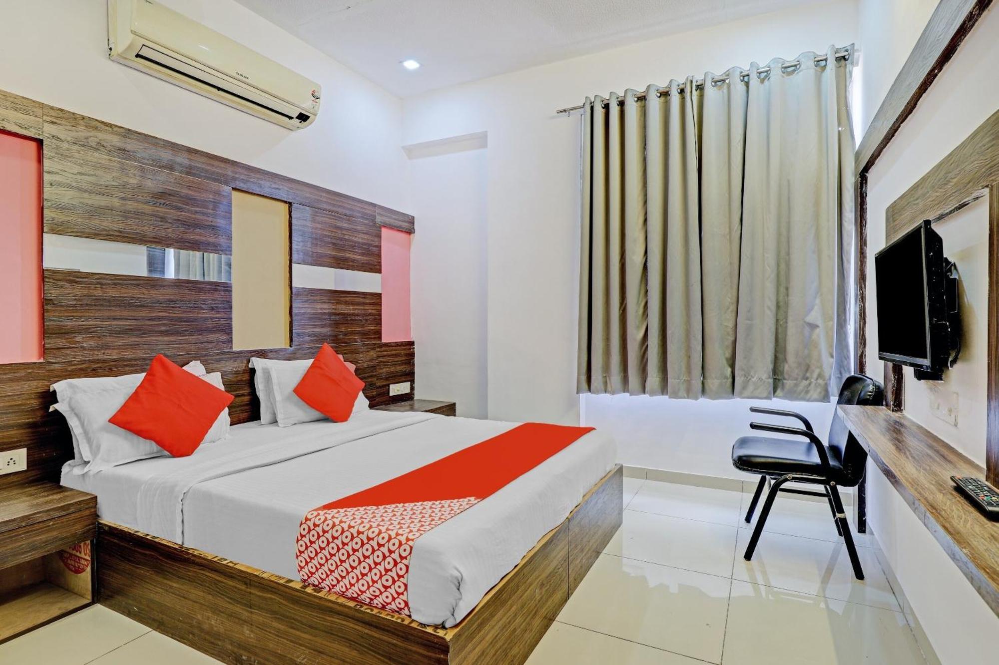 Oyo 11649 Hotel Mahima Gándhínagar Exteriér fotografie